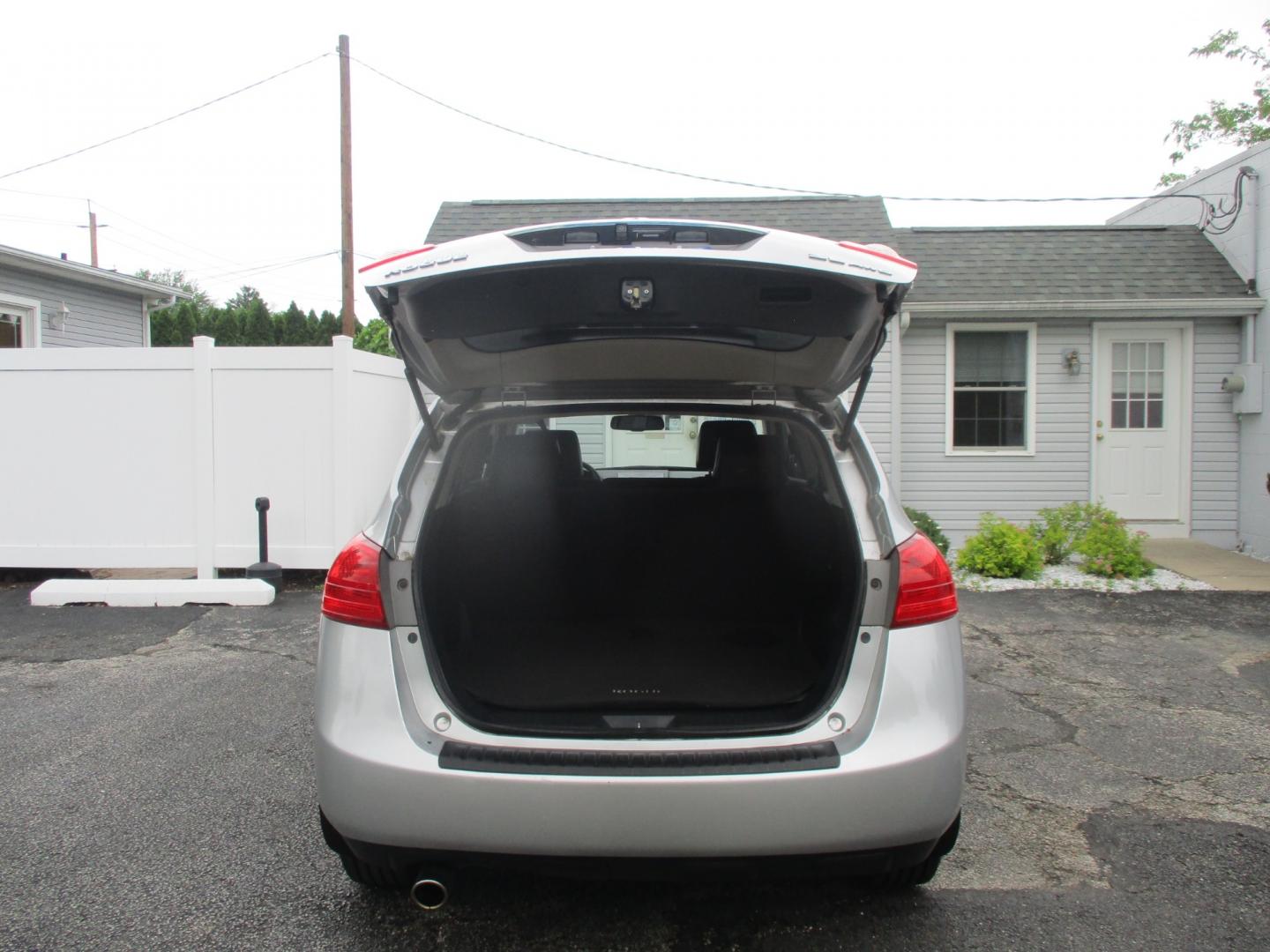 2011 SILVER Nissan Rogue (JN8AS5MVXBW) , AUTOMATIC transmission, located at 540a Delsea Drive, Sewell, NJ, 08080, (856) 589-6888, 39.752560, -75.111206 - Photo#27